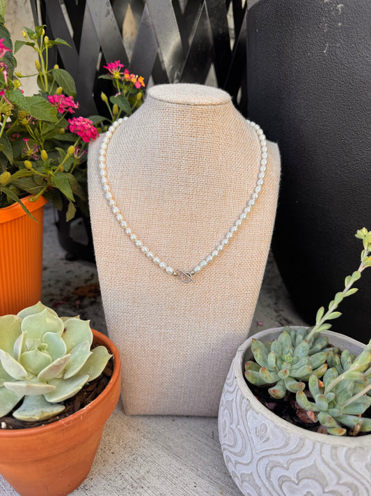 Pearls (18 inches)